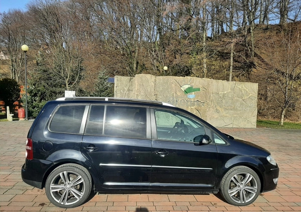 Volkswagen Touran cena 19700 przebieg: 295000, rok produkcji 2008 z Poddębice małe 79